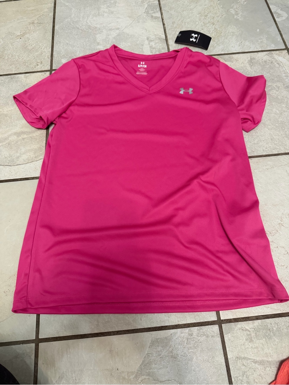 Under Armour Girls Hot Pink V-Neck Performance Tee